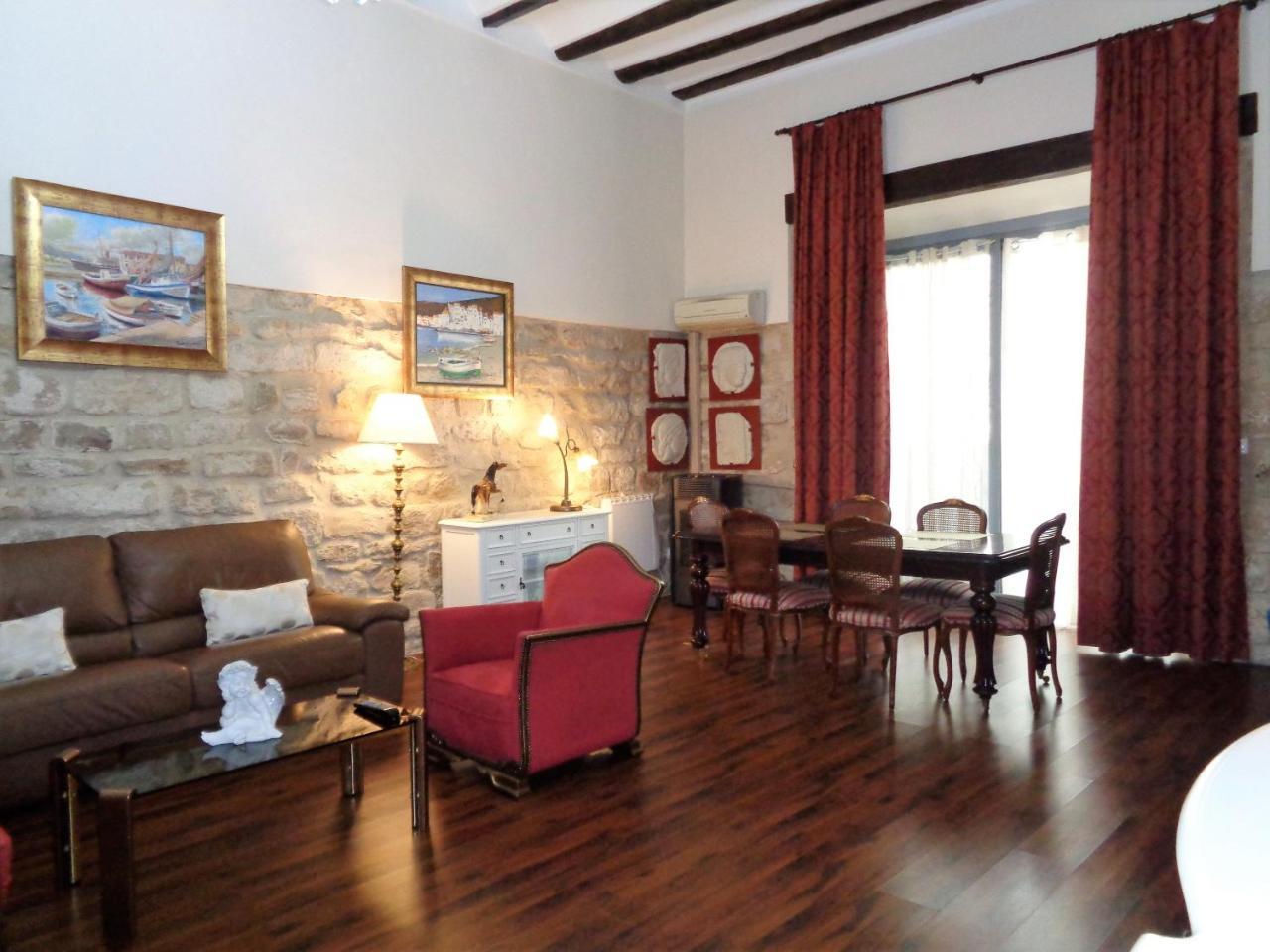 Luz Del Renacimiento Ubeda Apartment Екстериор снимка